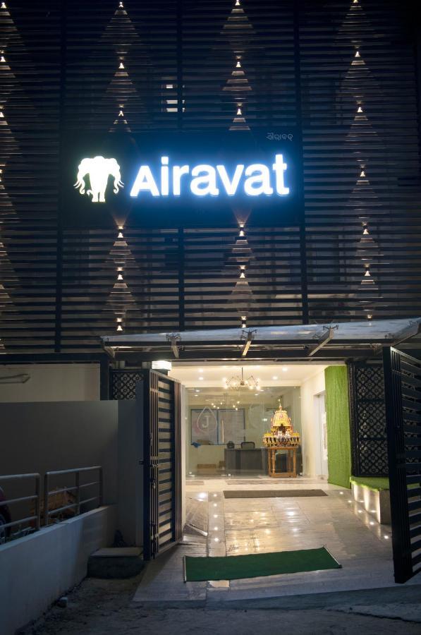 Airavat Hotel บูบันเนสชวาร์ ภายนอก รูปภาพ